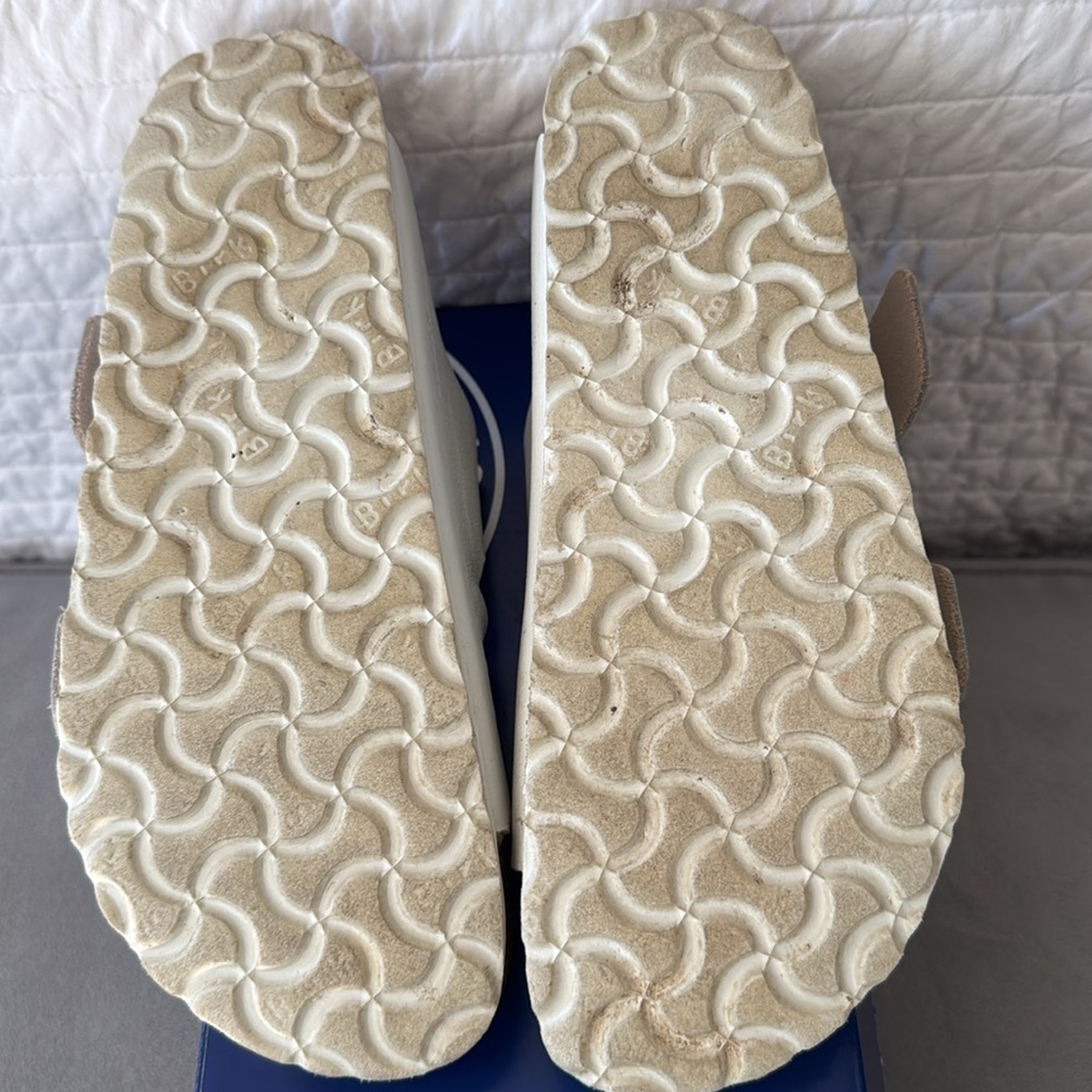 Birkenstock Arizona Big Buckle White Sandals - Picture 7 of 7